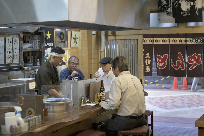 名古屋・円頓寺商店街の「100年酒場」この居心地の良さはいったい何なのか