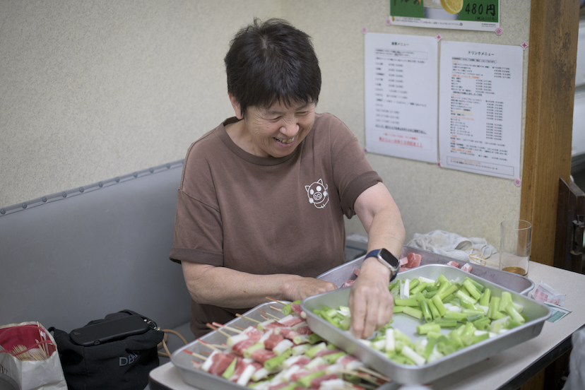 名古屋駅徒歩10分の「70年酒場」東京にはない雰囲気を知った幸運に感謝