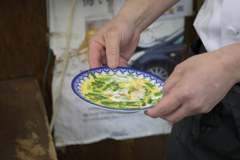 尾張一宮に見つけた「120年食堂」こんなシブい店で朝から赤星を飲めるなんて