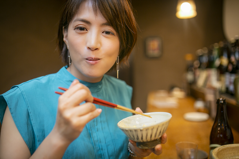 大阪・福島「炭焼巧房 源」鶏・馬・野菜…厳選素材の炭焼に胃も心も焦がされて