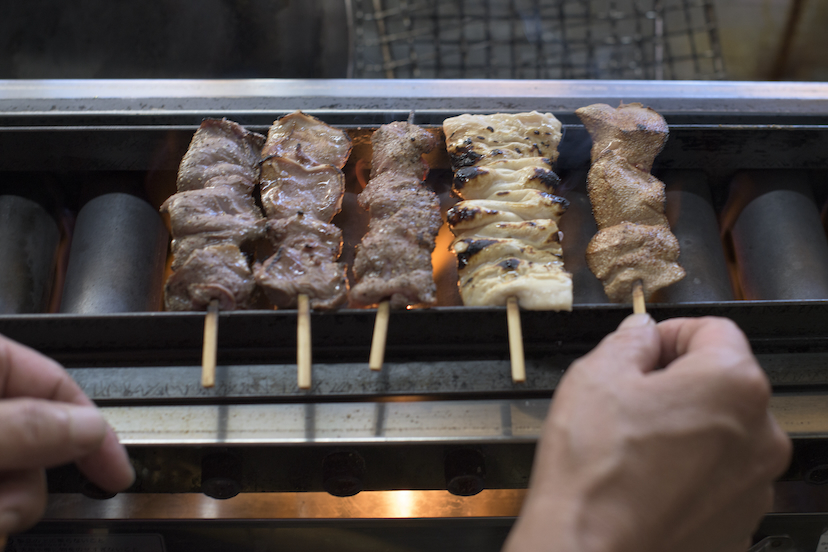 深川・森下「ご機嫌な下町大衆酒場」は居酒屋兼もつ料理店兼お食事処だった