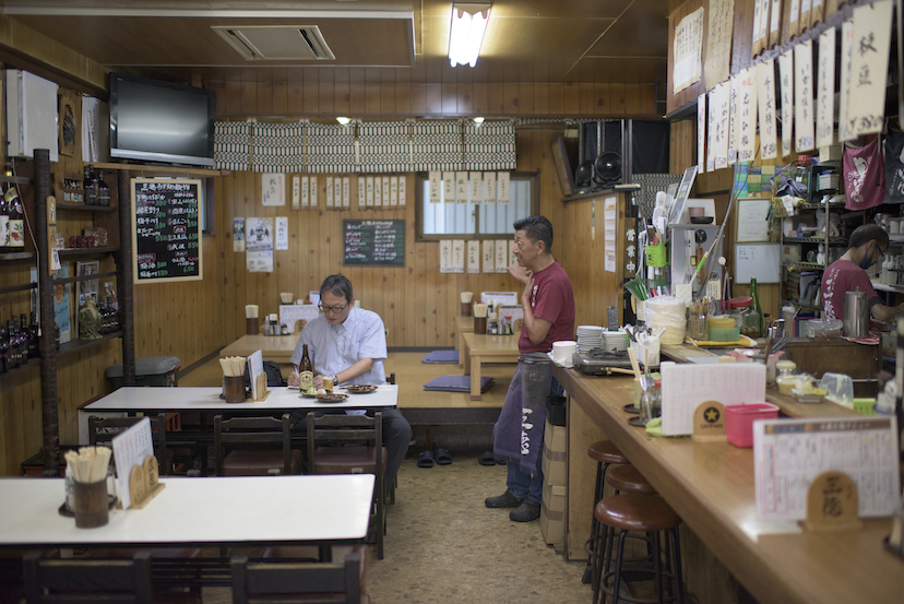 深川・森下「ご機嫌な下町大衆酒場」は居酒屋兼もつ料理店兼お食事処だった